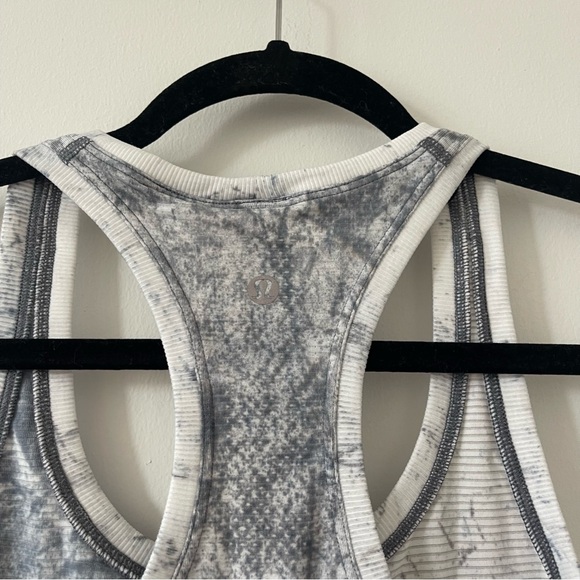 Lululemon Swiftly Tech Racerback 2.0 - Multi Dye - Picture 6 of 6